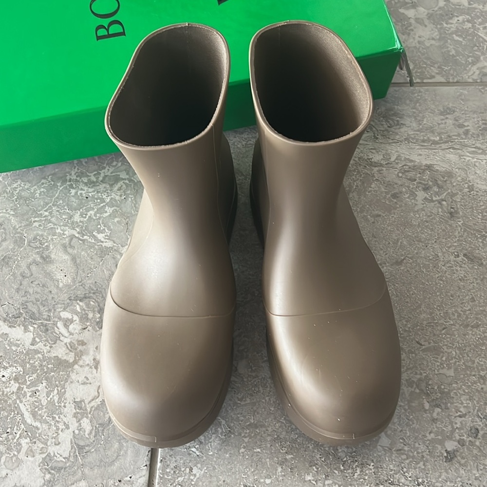 Bottega Veneta Men's Puddle Rain Boots Ankle Boots, Brown Size 42 New +DustBag - Picture 3 of 11